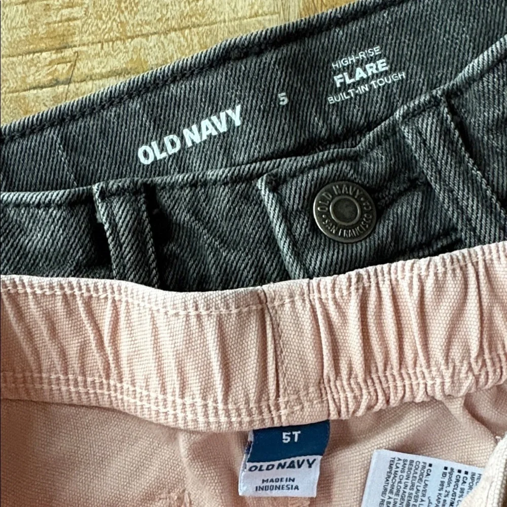Old Navy Girls Bottoms size 5
